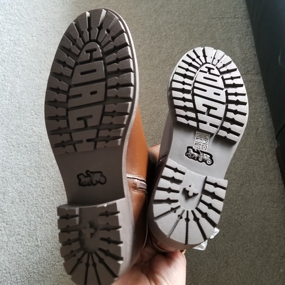 COACH Faith Boot - Picture 9 of 11